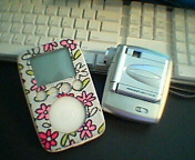 iPod and Aiptek 4100M